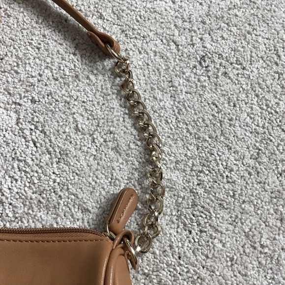 Guess Brown Crossbody Bag with Chain Strap - Picture 3 of 11
